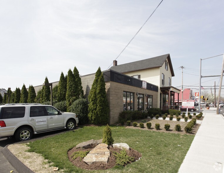 More Photos Of 165-167 Main St, Norwalk, Ct, Norwalk Storefront Retail Residential For Sale