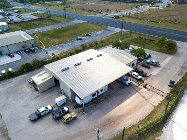 More Photos Of 2520 W Highway 290, Dripping Springs Light Manufacturing For Sale