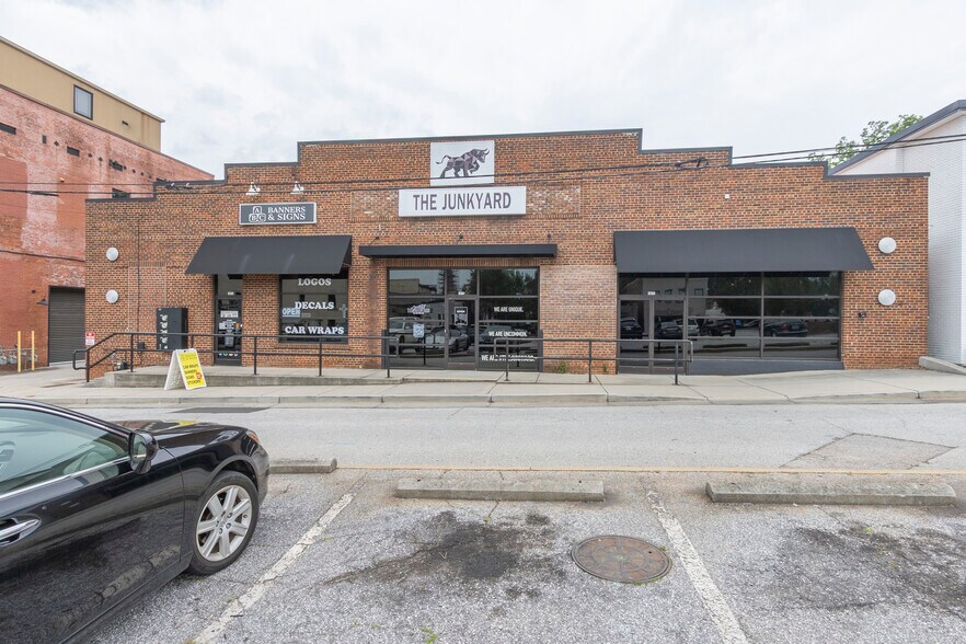 More Photos Of 107 E Orr St, Anderson Specialty For Sale