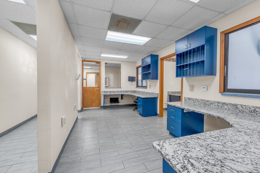 More Photos Of 7848 Lake Underhill Rd, Orlando Medical For Lease