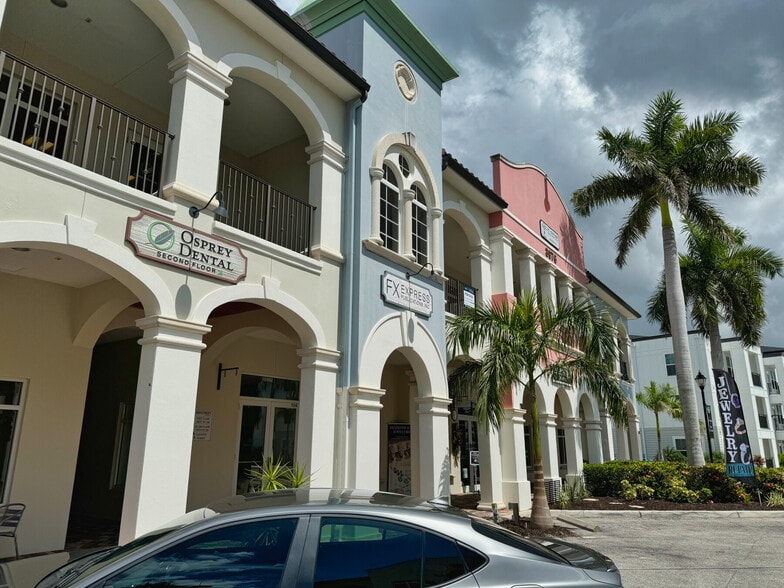 More Photos Of 3976 Destination Dr, Osprey Storefront For Sale