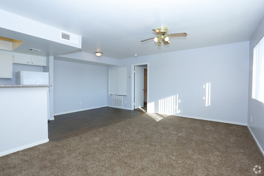 More Photos Of 409-417 E Merlayne Dr, Henderson Apartments For Sale