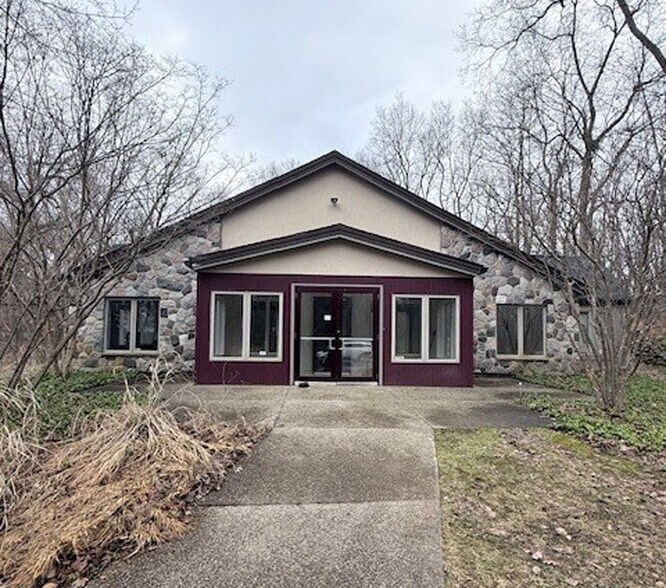 Primary Photo Of 13800 E Michigan Ave, Galesburg Office For Lease