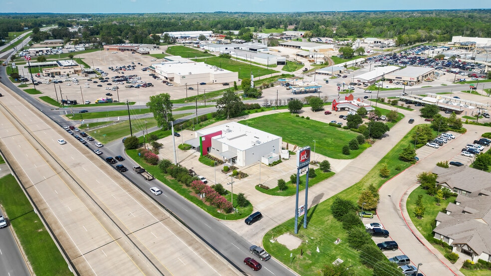 More Photos Of 101 S John Redditt Dr, Lufkin Medical For Sale