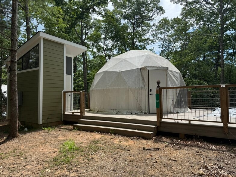 More Photos Of 1105 Fall Creek Rd, Purlear Apartments For Sale