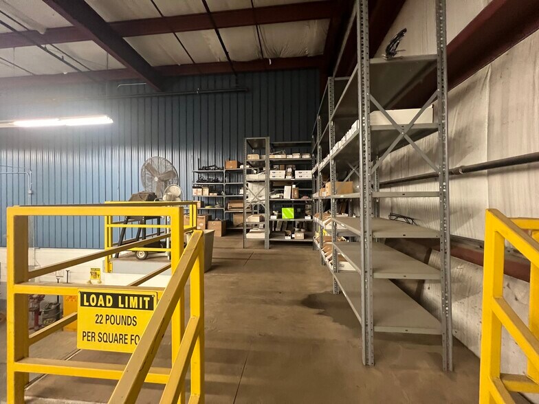 More Photos Of 3017 W 17th St, Erie Warehouse For Sale