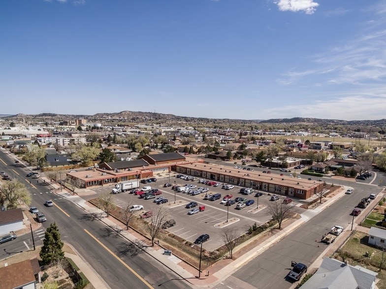 More Photos Of 2727 N Cascade Ave, Colorado Springs General Retail For Lease