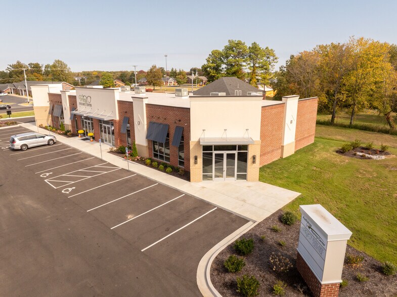 More Photos Of 1713 State Route 121 Bypass North, Murray Medical For Lease