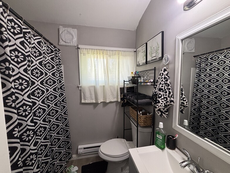 More Photos Of 15488 Mount Calvert Rd, Upper Marlboro Apartments For Sale