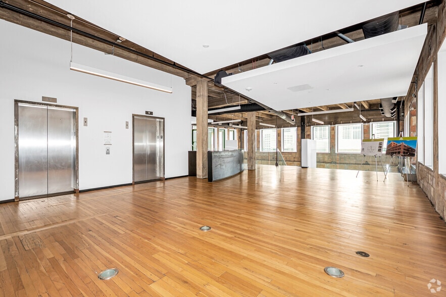 More Photos Of 1801 N Lamar St, Dallas Loft Creative Space For Lease