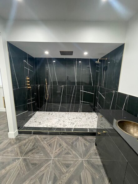 More Photos Of 416 SE Flamingo Ave, Stuart Medical For Sale