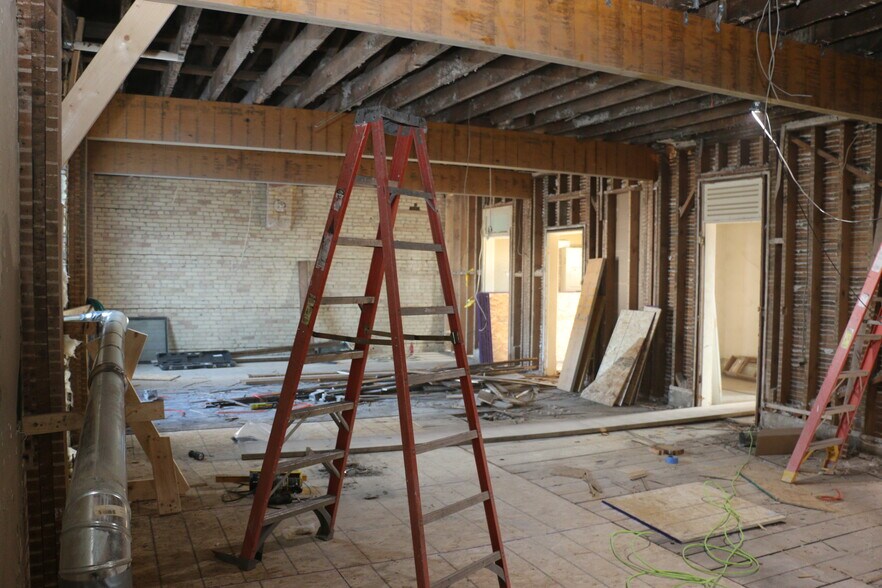 More Photos Of 610 Front St, Casselton Office For Lease