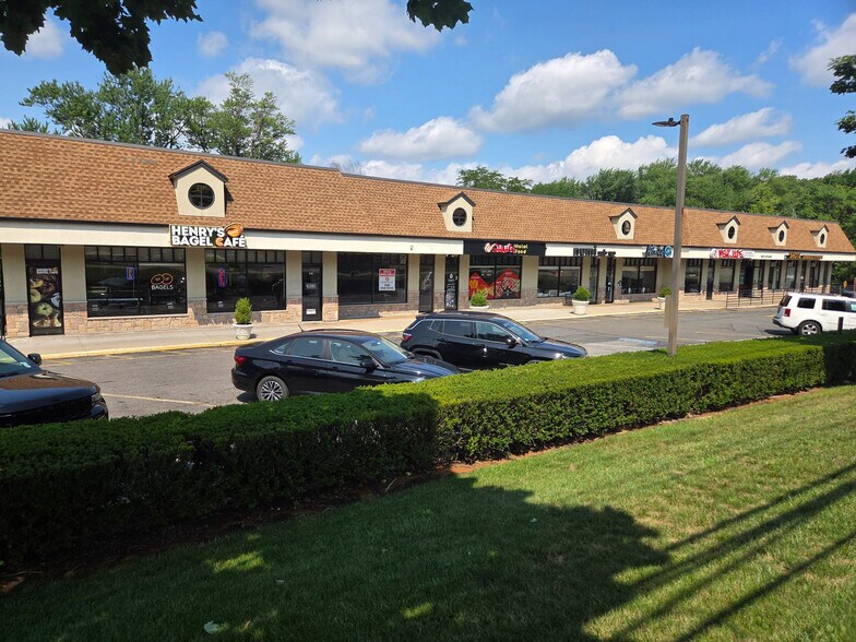 Primary Photo Of 321 Broadway, Hillsdale Freestanding For Lease