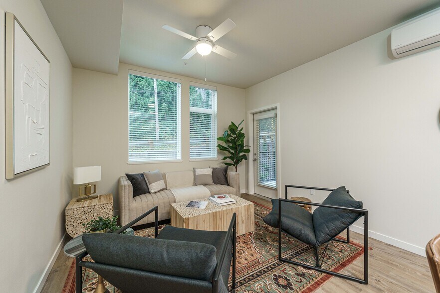 More Photos Of 1311 SW Gibbs St, Portland Apartments For Sale