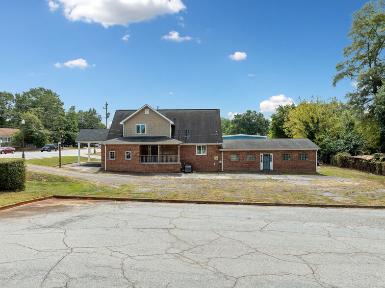 Primary Photo Of 341 Candler Rd, Atlanta Freestanding For Sale