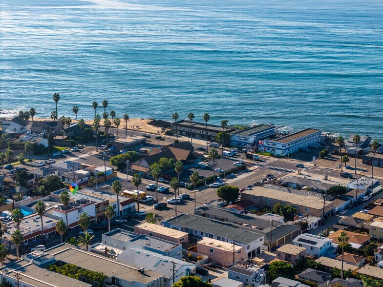 More Photos Of 4741 Point Loma Ave, San Diego Storefront Retail Residential For Sale