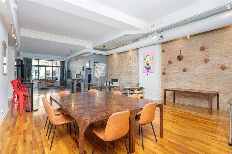 More Photos Of 7322 Madison Ave, Forest Park Storefront Retail Residential For Sale