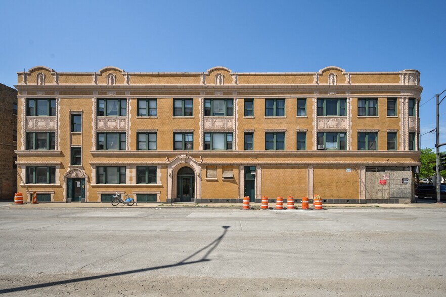 More Photos Of 1210 W 83rd St, Chicago Apartments For Sale