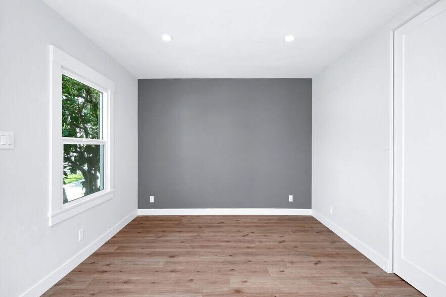 More Photos Of 522-532 Idaho Ave, Santa Monica Apartments For Sale