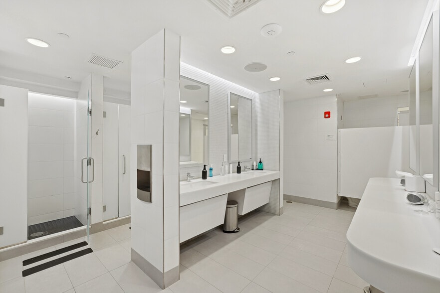 More Photos Of 9-11 E 16th St, New York Apartments For Lease