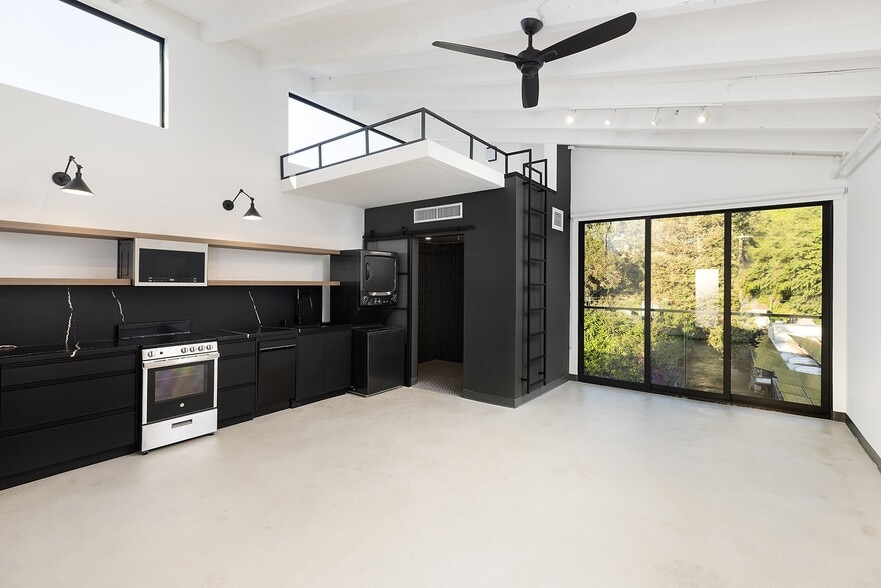 More Photos Of 20412 Laguna Canyon Rd, Laguna Beach Apartments For Sale