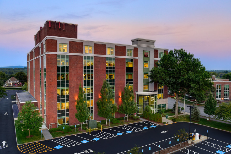 More Photos Of 2 Pillsbury St, Concord Office For Sale