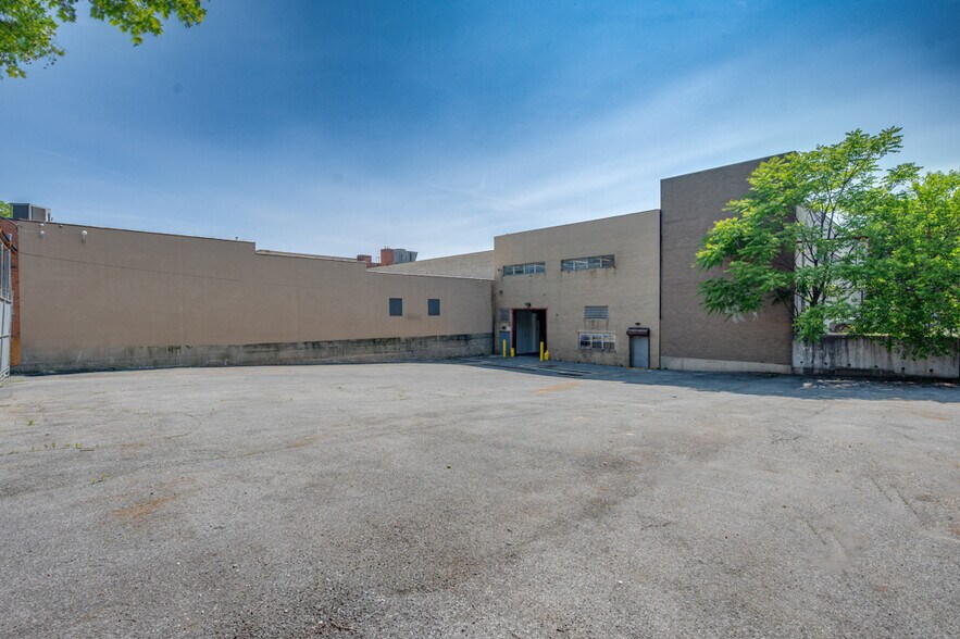 More Photos Of 545 Franklin Ave, Mount Vernon Warehouse For Sale