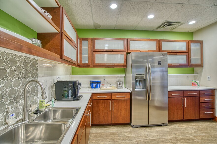 More Photos Of 4790 Table Mesa Dr, Boulder Office For Lease