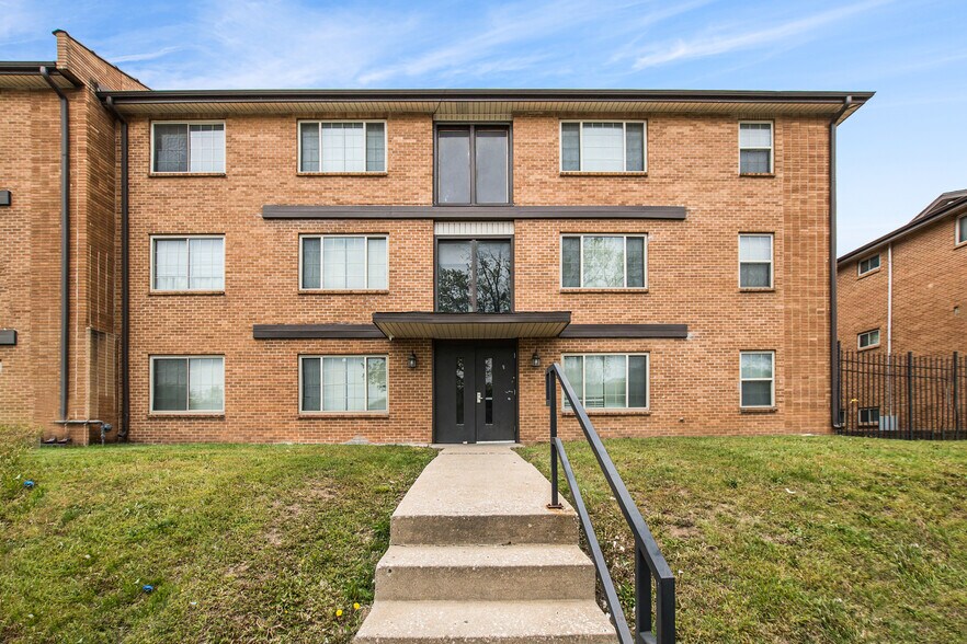 More Photos Of 7000 Cleveland Ave, Kansas City Apartments For Sale