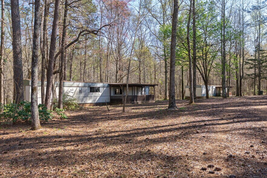 More Photos Of 8986 U.S. 29 S, Hull Land For Sale
