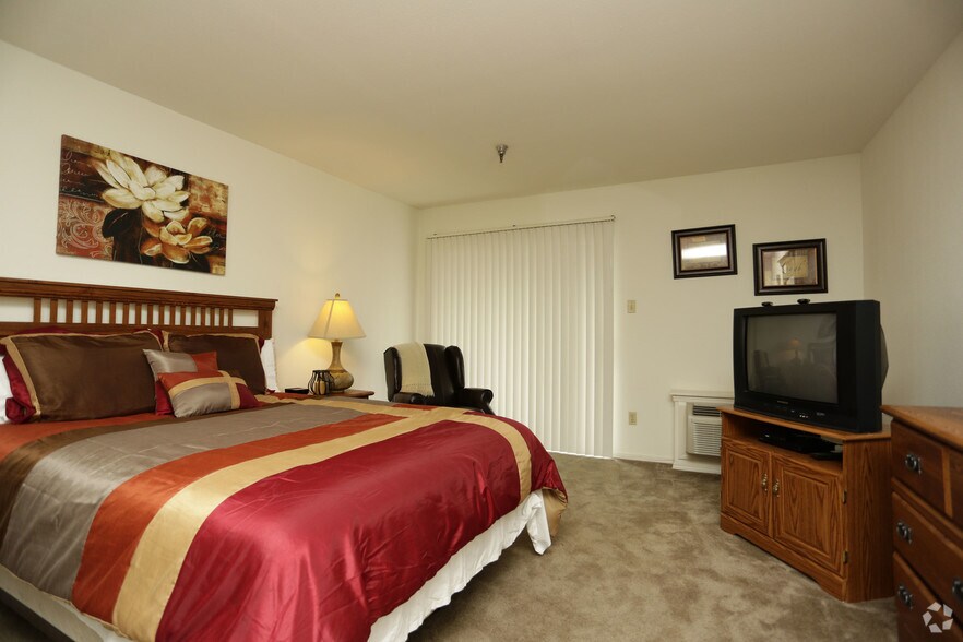 More Photos Of 5855 Citrus Blvd, New Orleans Apartments For Sale