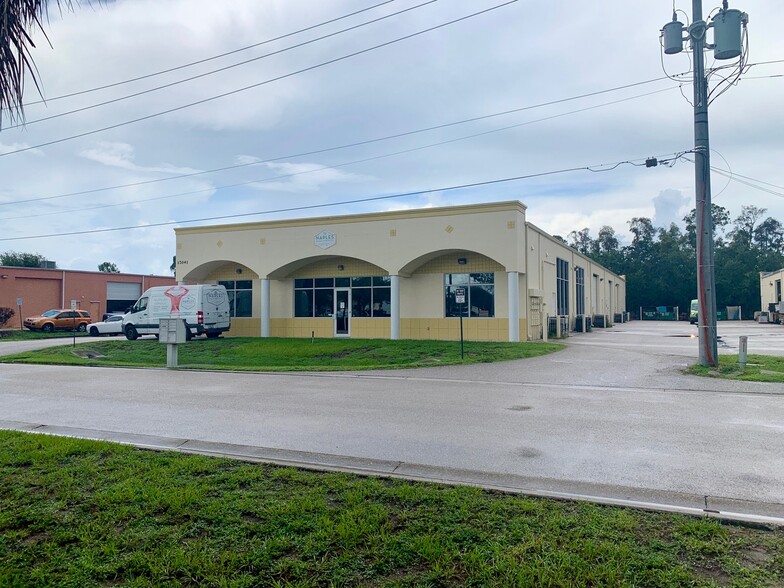 More Photos Of 17041 Alico Commerce Ct, Fort Myers Industrial For Lease