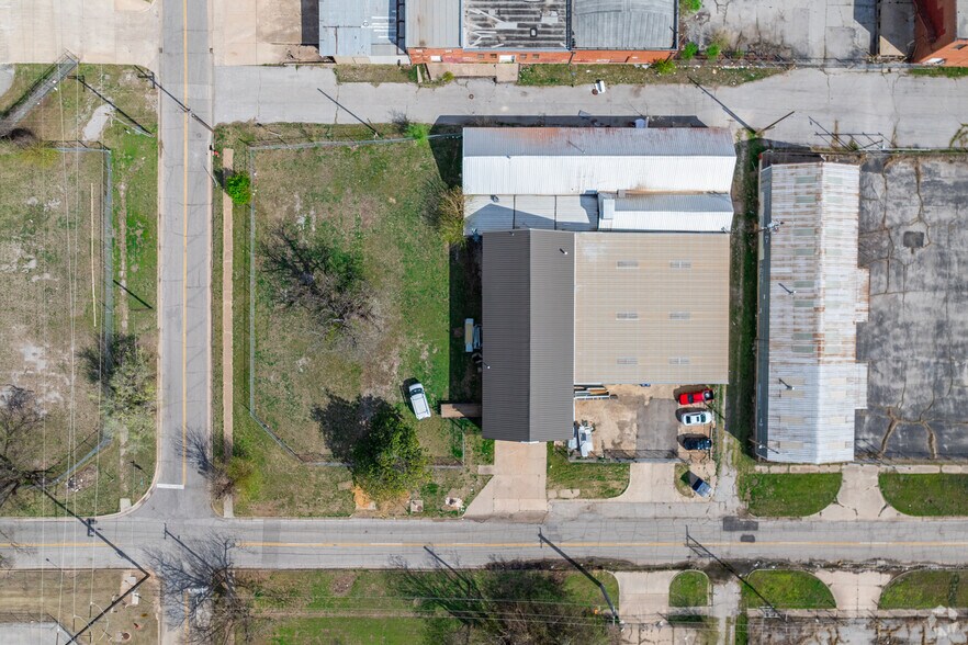 More Photos Of 711-725 SW 4th St, Oklahoma City Service For Sale