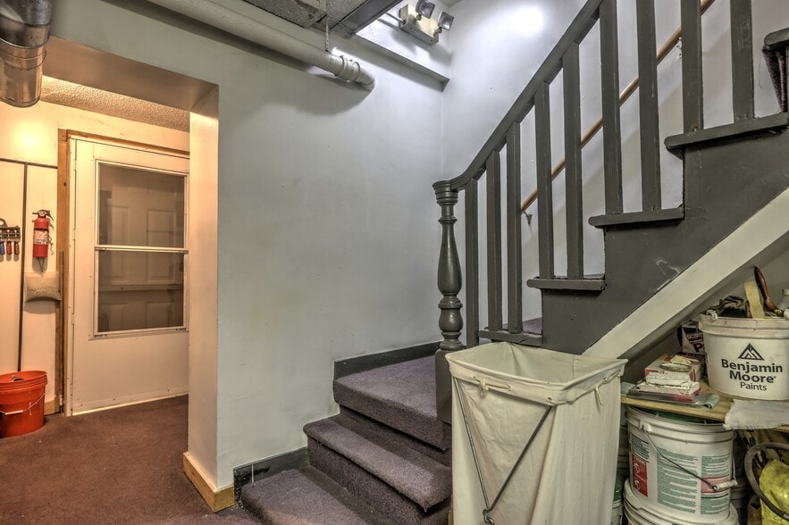 More Photos Of 399 Wolcott Rd, Wolcott Restaurant For Sale