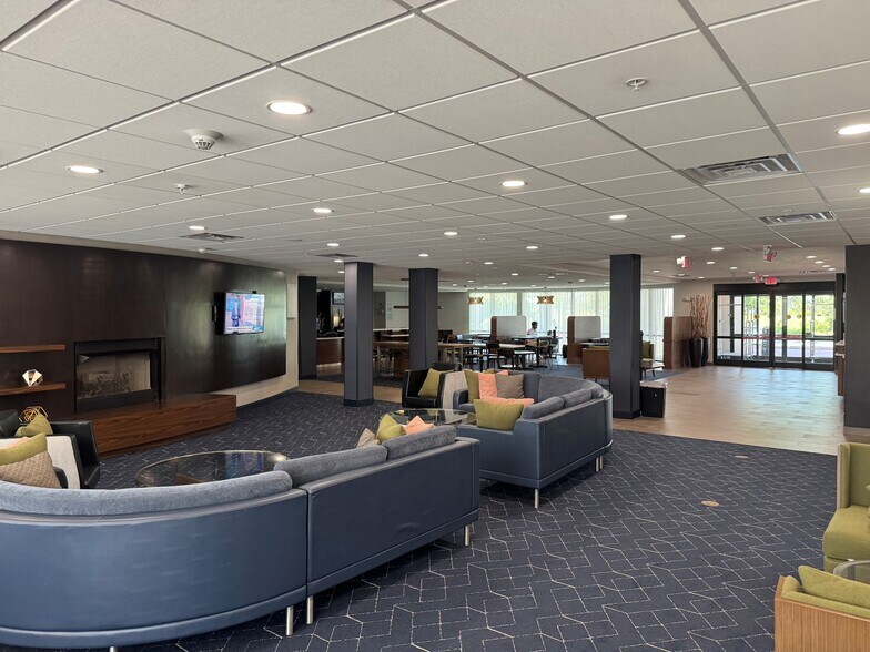 More Photos Of 580 Millennium Blvd, Brunswick Hotel For Sale