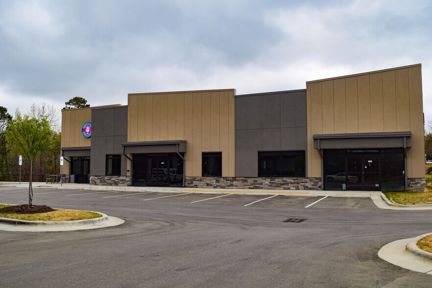 More Photos Of 164 Bratton Dr, Garner Office For Lease