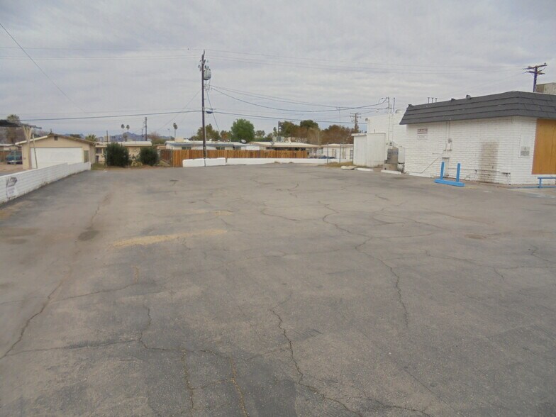 More Photos Of 945 E Hobsonway, Blythe Auto Dealership For Sale