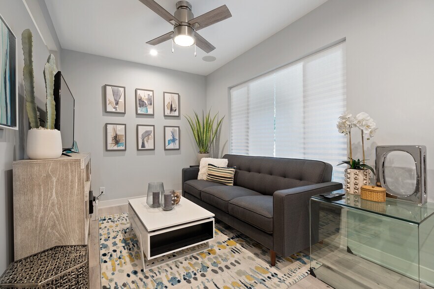 More Photos Of 14724 Inglewood Ave, Lawndale Apartments For Sale