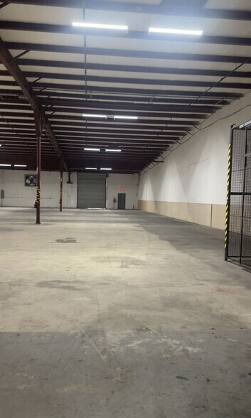 More Photos Of 227 Power Ct, Sanford Light Distribution For Lease