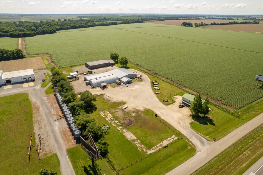 More Photos Of 2946 State Highway V, Matthews Warehouse For Sale