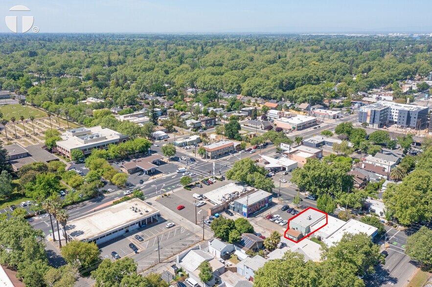 More Photos Of 2409 21st St, Sacramento Freestanding For Lease