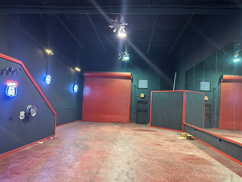 More Photos Of 1805 S Powerline Rd, Deerfield Beach Warehouse For Lease