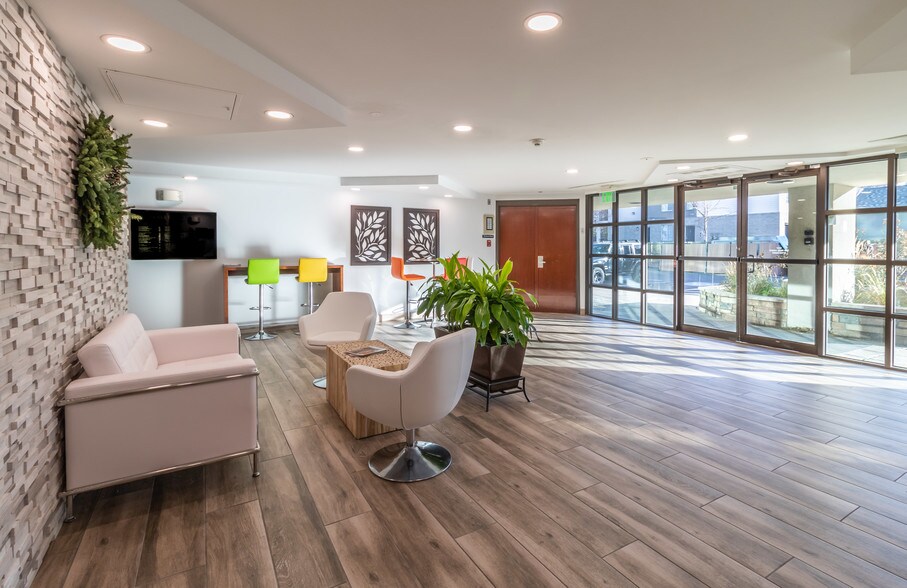 More Photos Of 6500 S Quebec St, Englewood Office For Lease