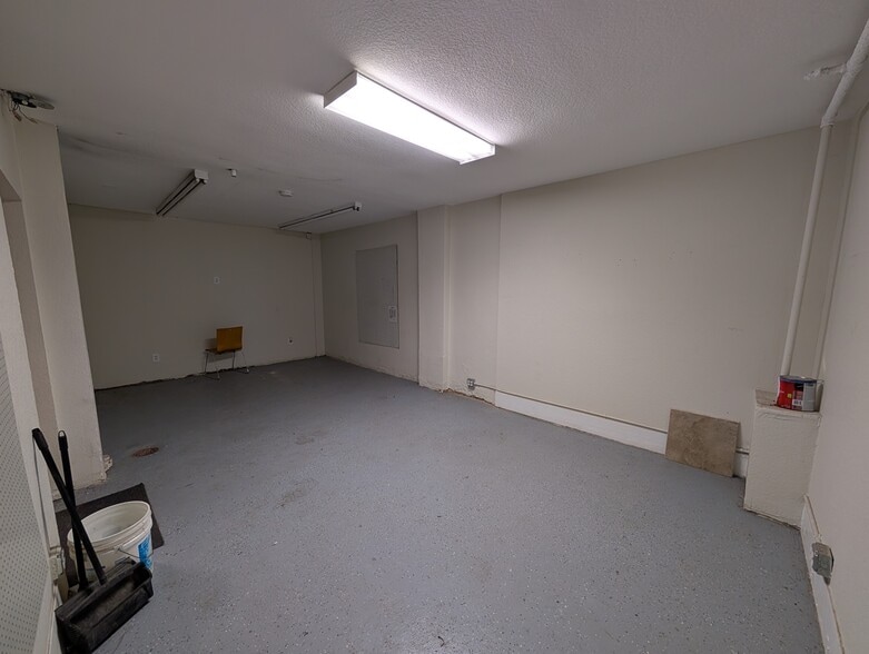 More Photos Of 2739-2741 W Alameda Ave, Denver Storefront For Sale