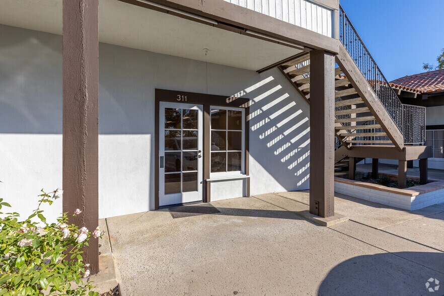 More Photos Of 681 Encinitas Blvd, Encinitas Office For Lease