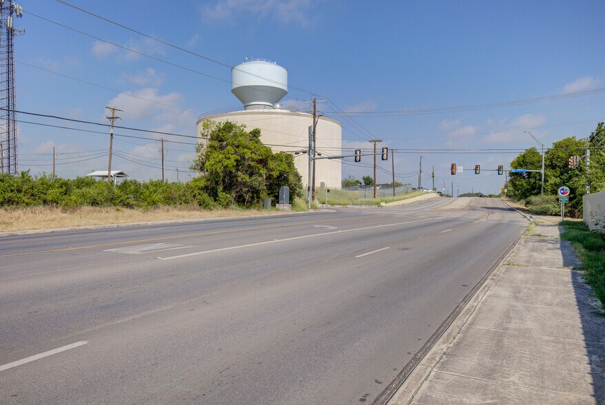 More Photos Of 10600 O'Connor rd, Live Oak Land For Sale