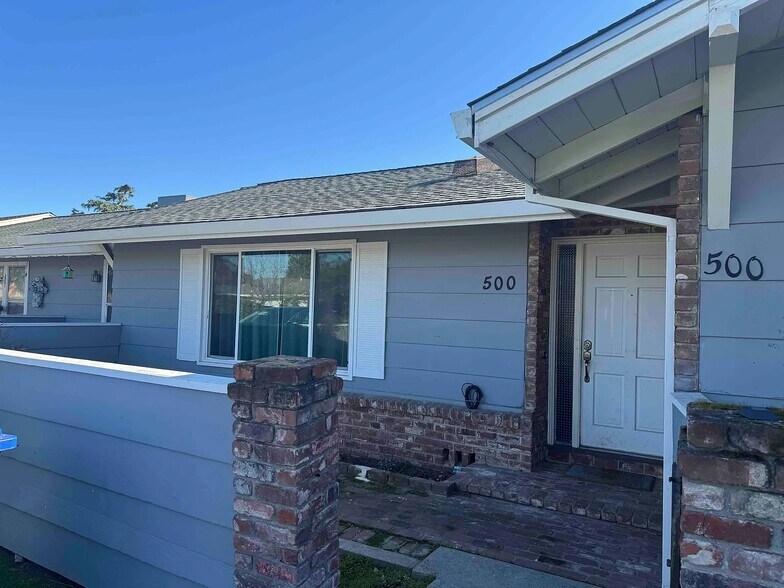 More Photos Of 1590 N Denair Ave, Turlock Apartments For Sale