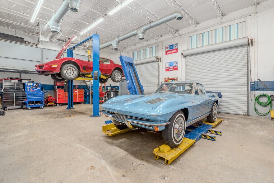 More Photos Of 101 SW Ocean Blvd, Stuart Warehouse For Sale