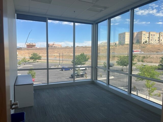 More Photos Of 3451 N Triumph Blvd, Lehi Office For Lease