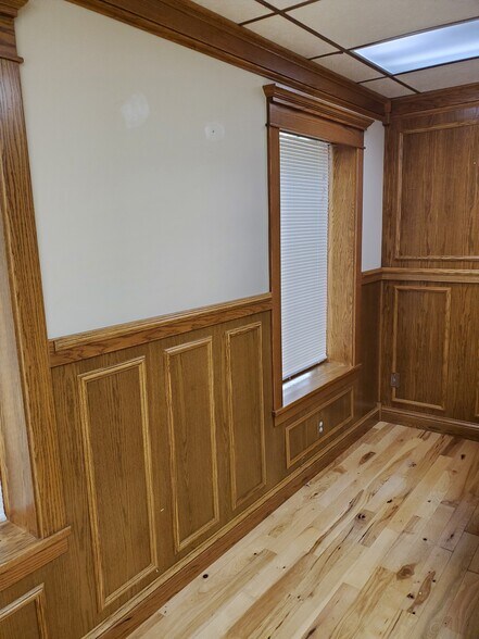 More Photos Of 7260 University Ave NE, Fridley Office For Lease